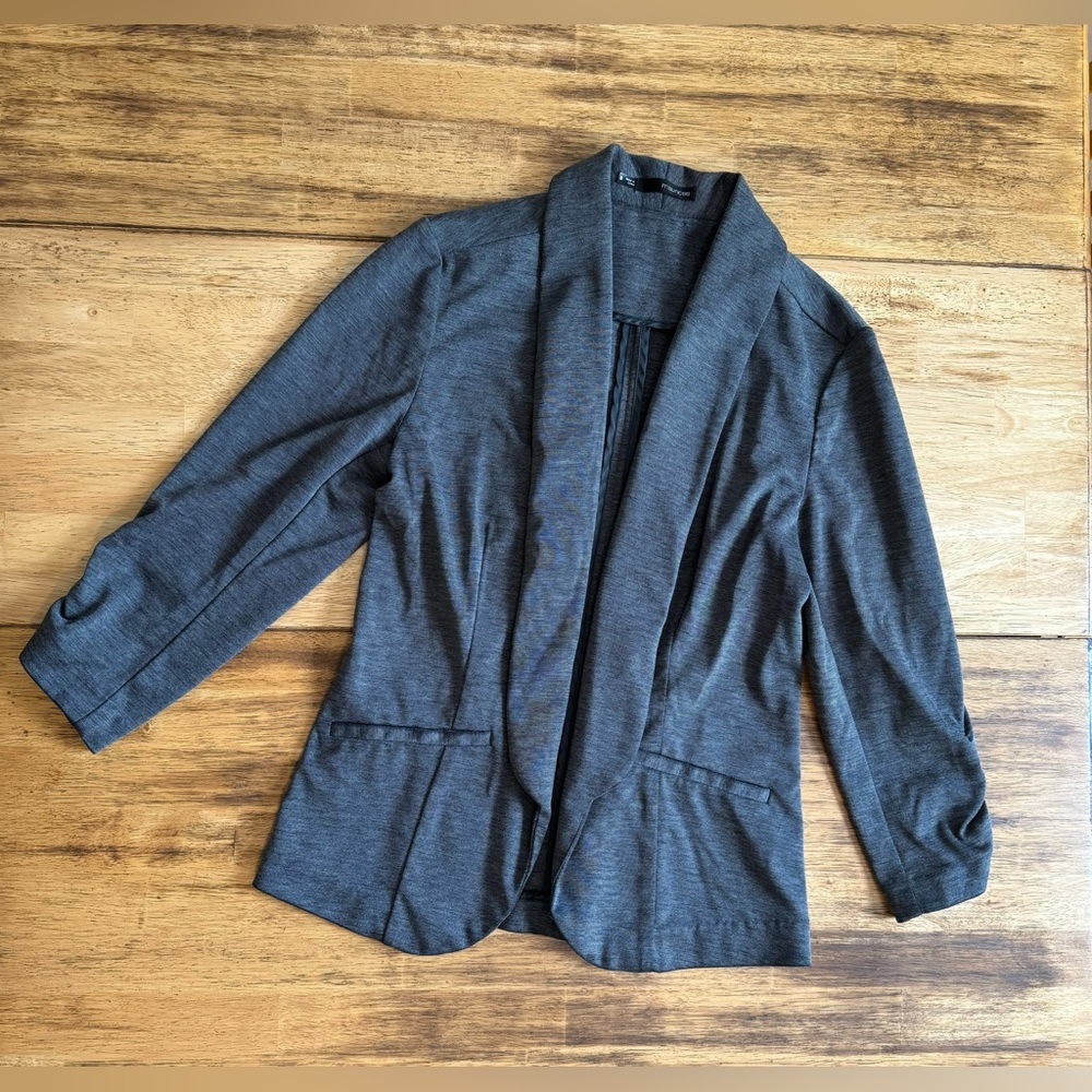 3/4 fitted blazer